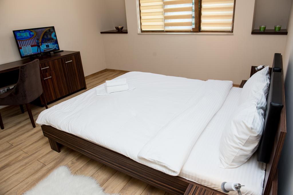 Luxe Stay Targu Mures Exterior photo